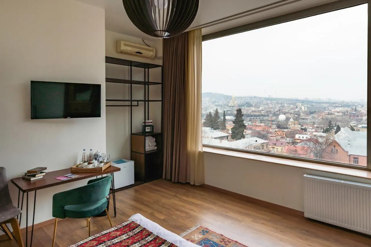 Hotel Flower تبليسي