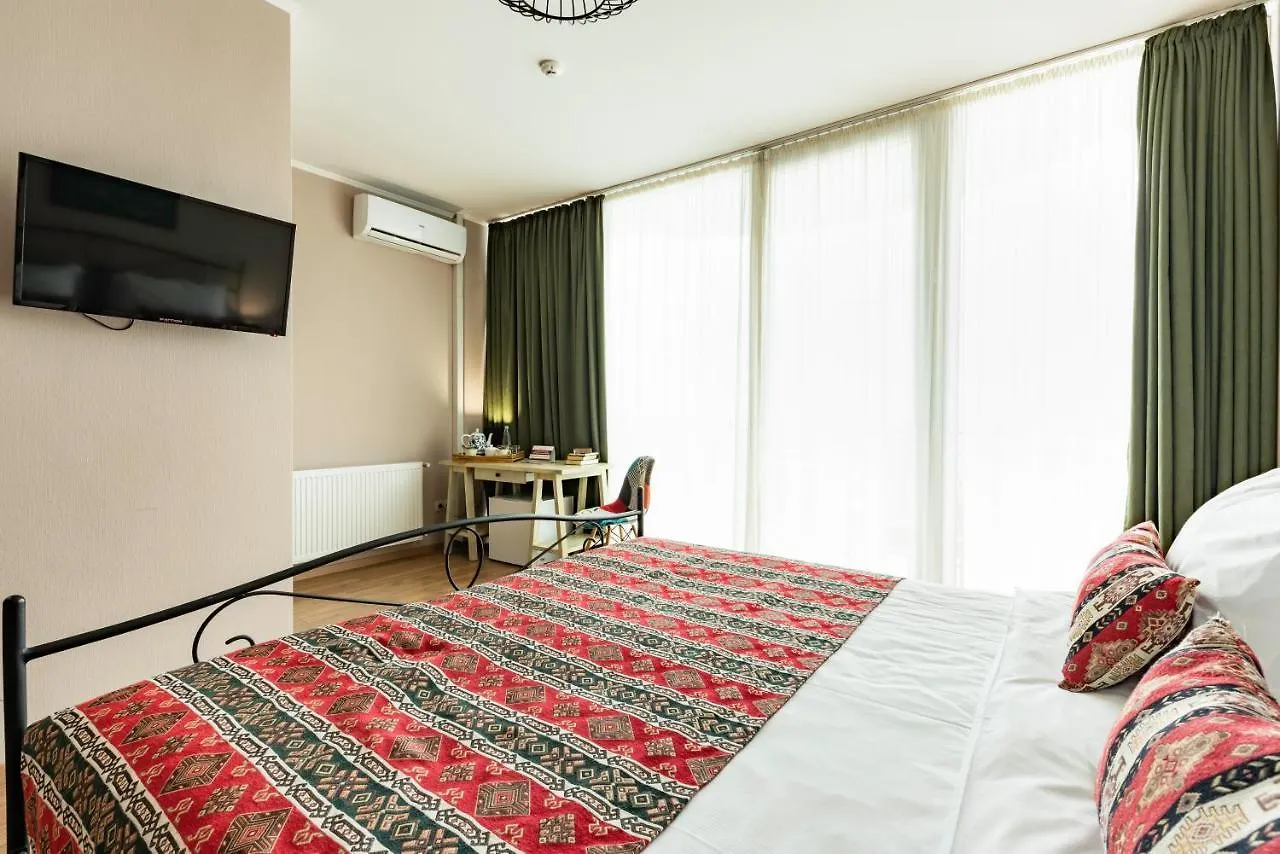 Hotel Flower تبليسي