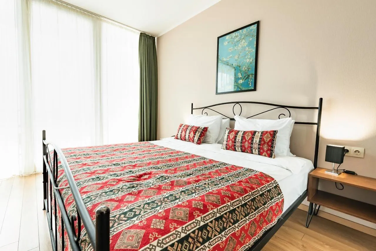 Hotel Flower تبليسي