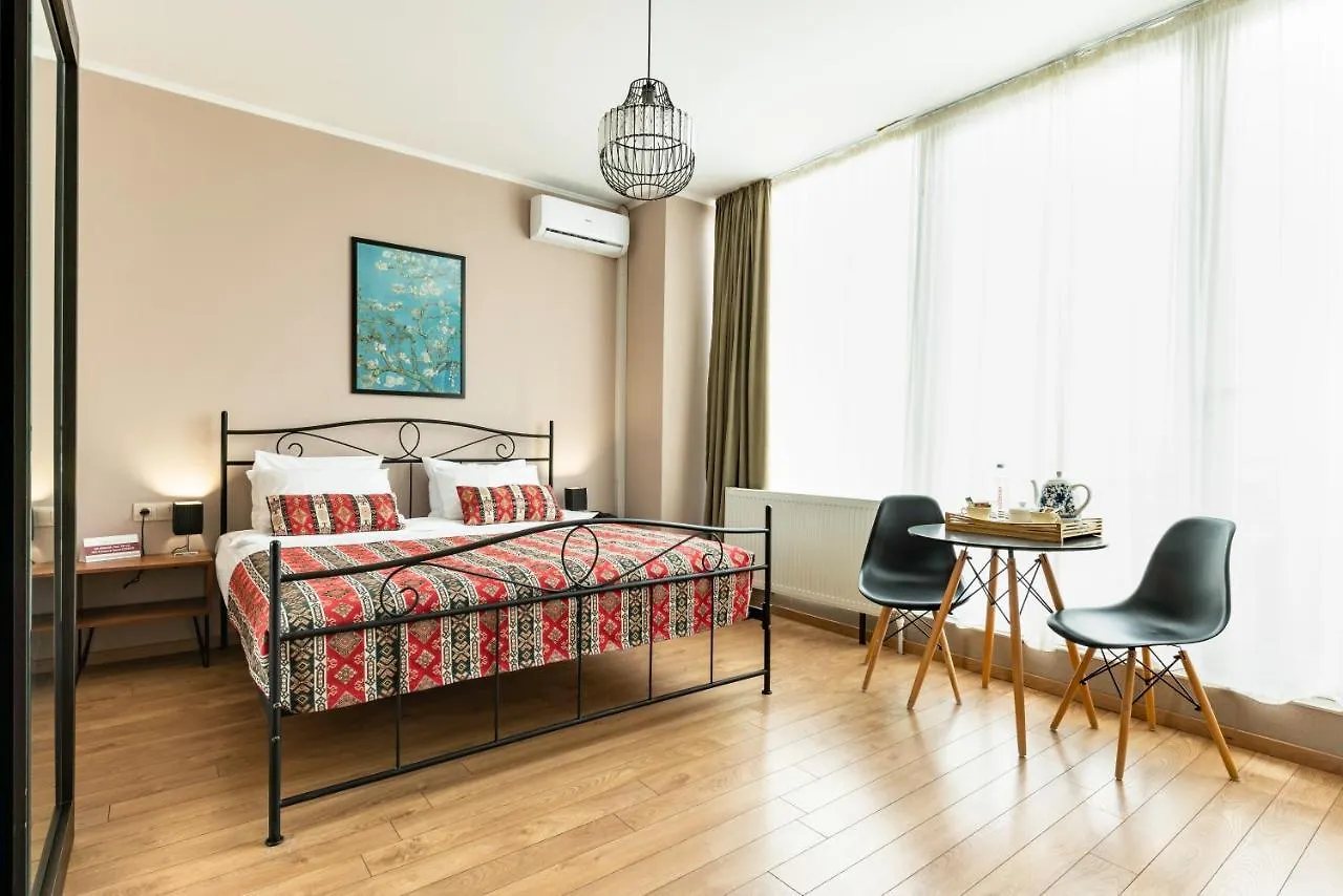 Hotel Flower تبليسي